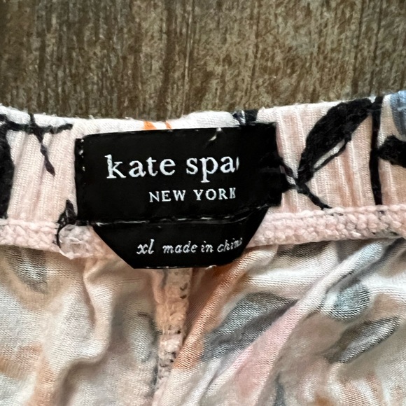 Kate Spade Floral Print Women Shorts - Picture 2 of 4